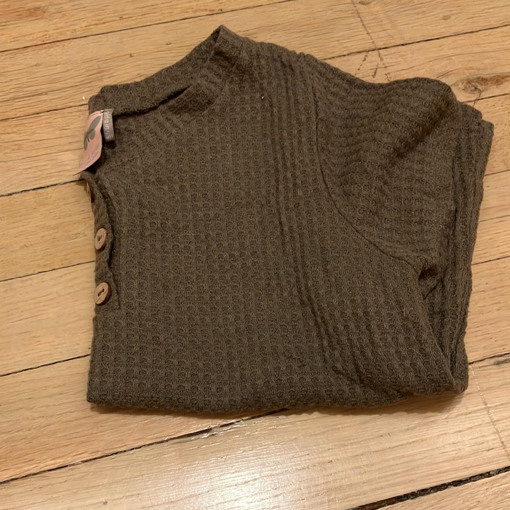 buttoned t shirt